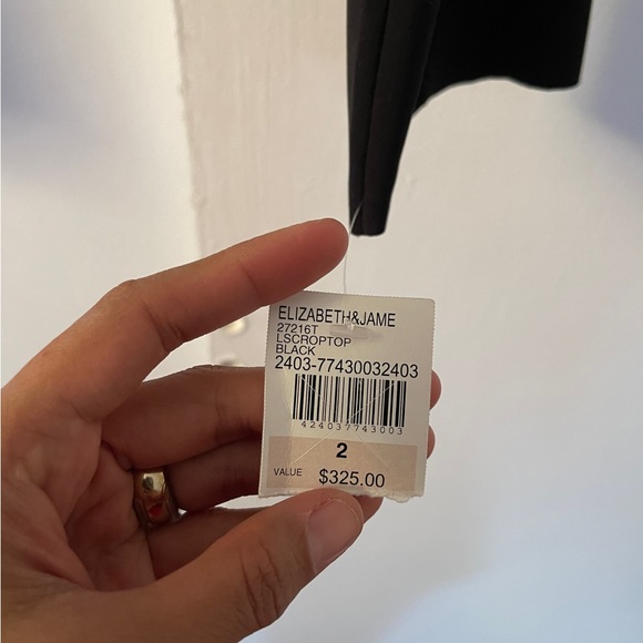 NWT Elizabeth and James crop top with flared bell sleeves - Picture 6 of 6